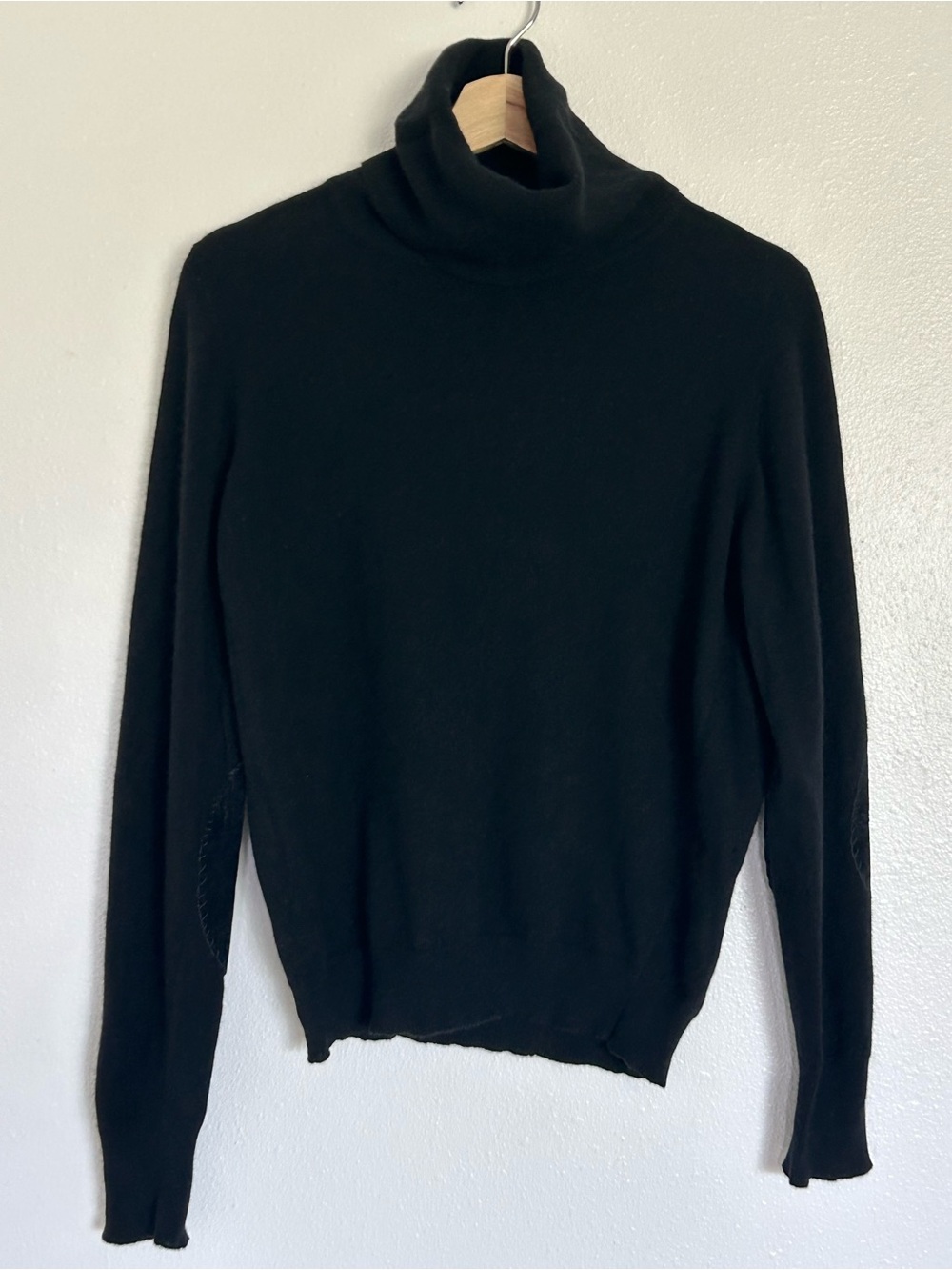 Vintage Lord & Taylor 100% Pure Cashmere Black Turtleneck Sweater Scotland
